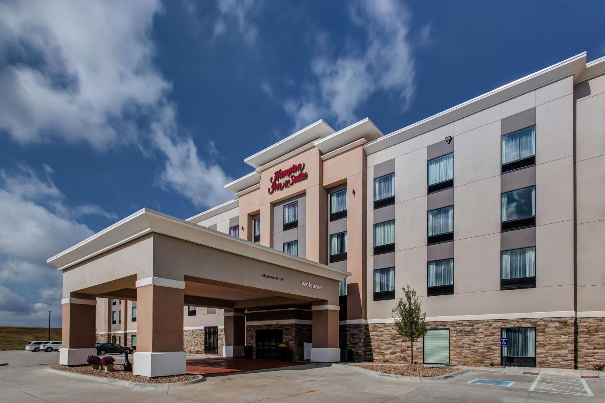 Hampton Inn&Suites-Wichita/Airport, KS Extérieur photo
